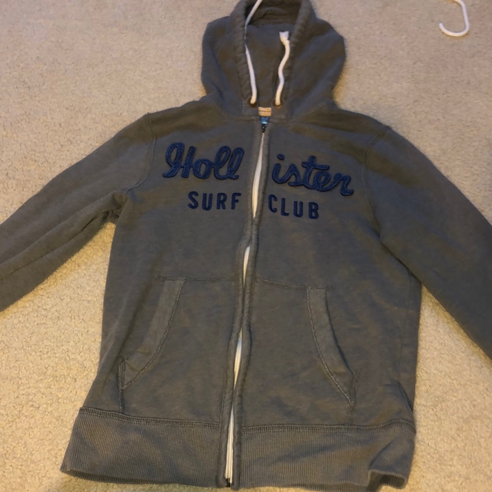 Hollister zip up